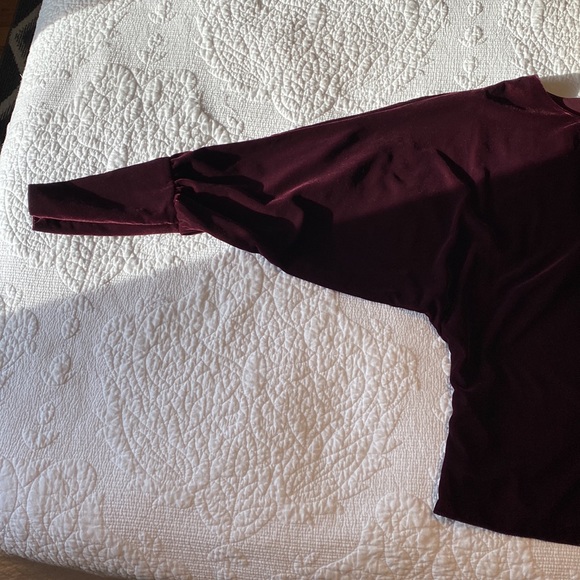 Lauren Top - Picture 4 of 14